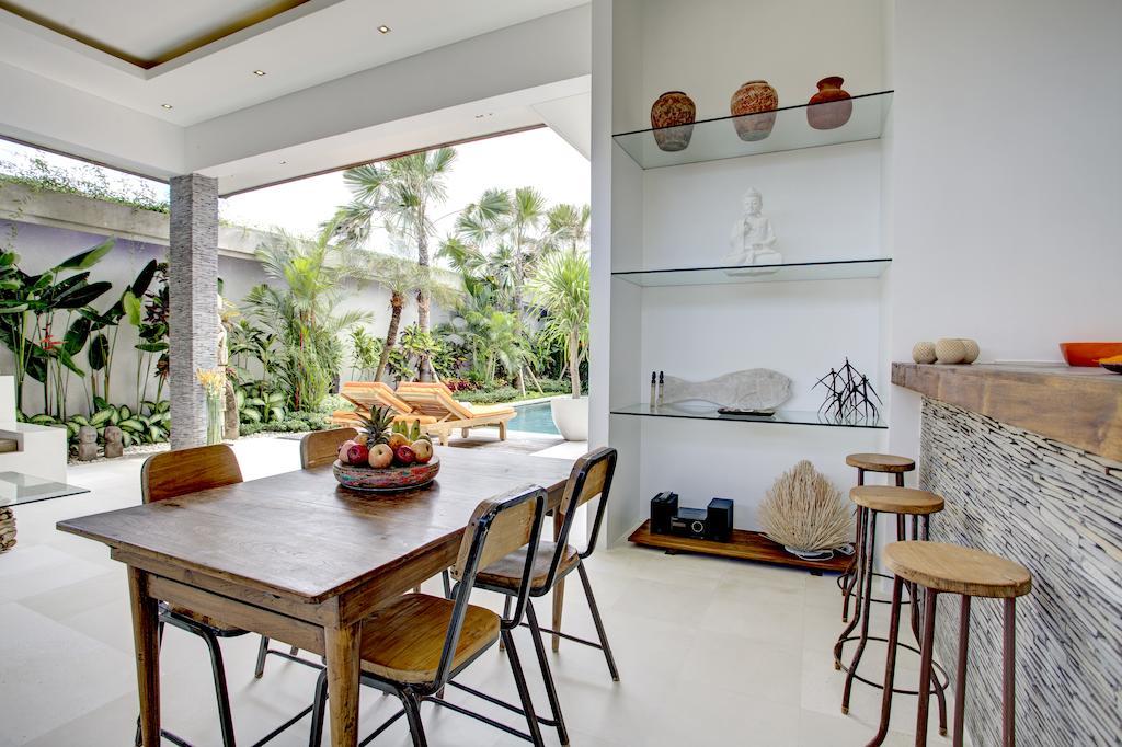 Villa Jonas Seminyak  Room photo