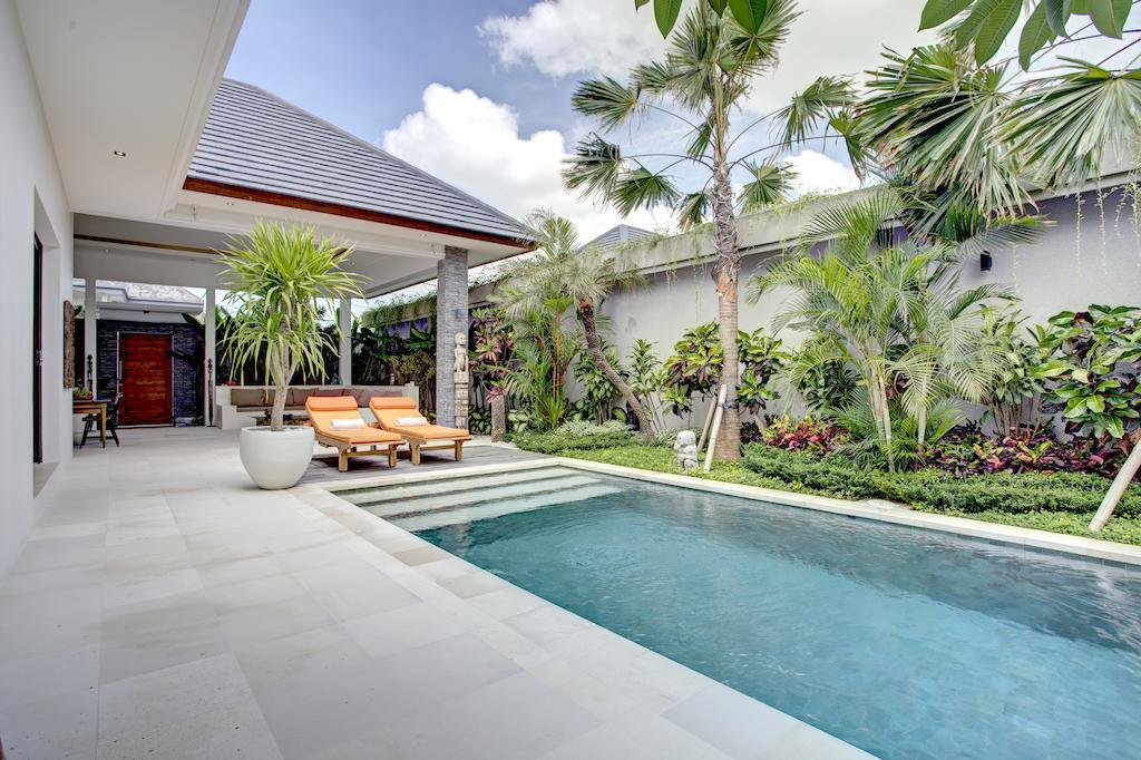 Villa Jonas Seminyak  Room photo