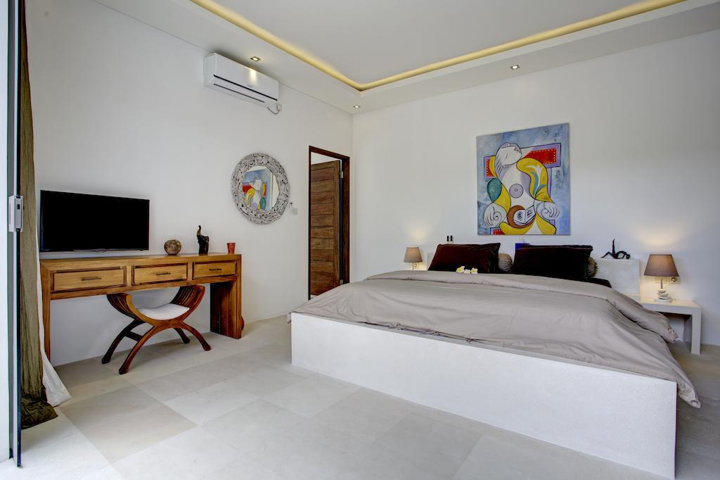 Villa Jonas Seminyak  Room photo